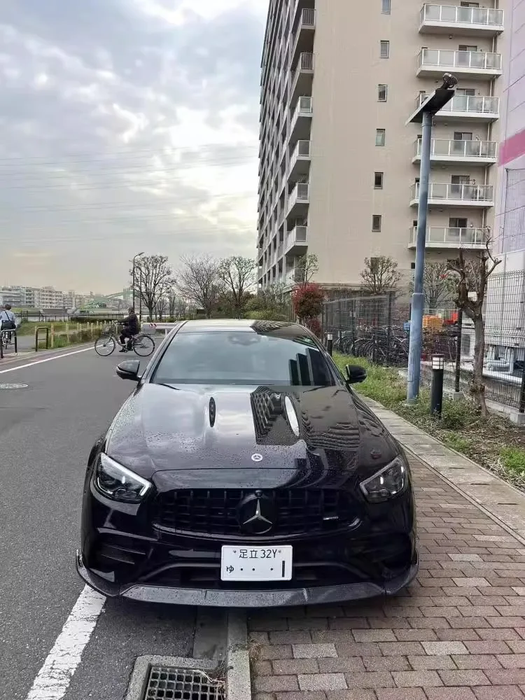 Высококачественный передний диффузор для бампера из углеродного волокна Mercedes-Benz