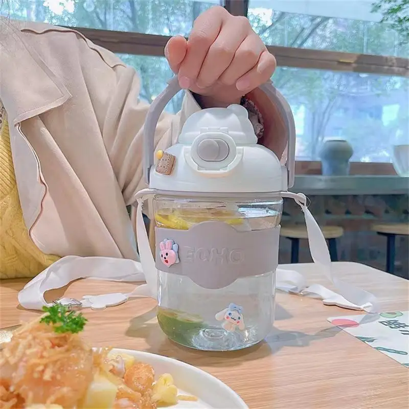 

Large Capacity Milk Tea Cup Food-grade Materials Strap Cup Easy Carrying Plastic Cup Straw Cup Student Cup Water Bottle