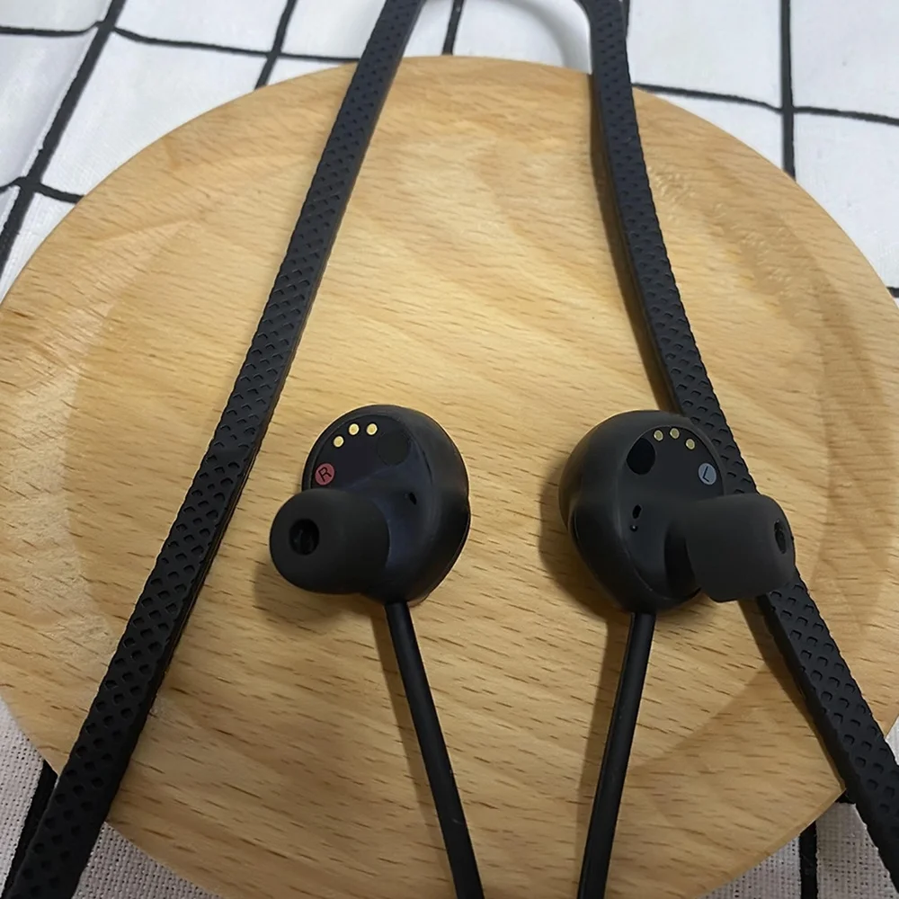 Для Sony WF-1000Xm4 шнур на шею для наушников спортивный силиконовый с защитой от потери