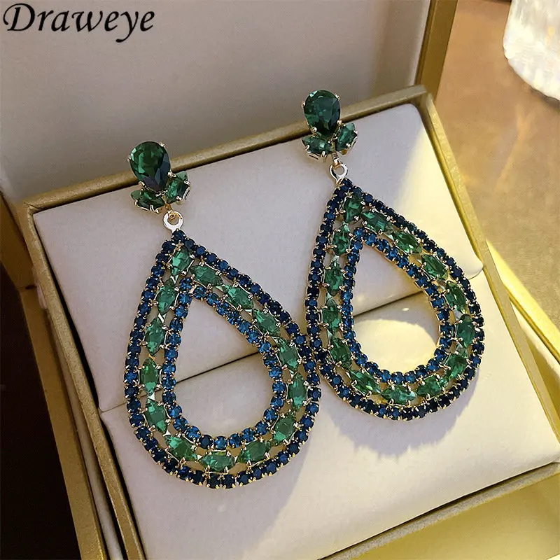 

Draweye Vintage Water Drop Earrings for Women Green Korean Fashion Elegant Jewelry Shiny Hollow Out Pendientes Mujer