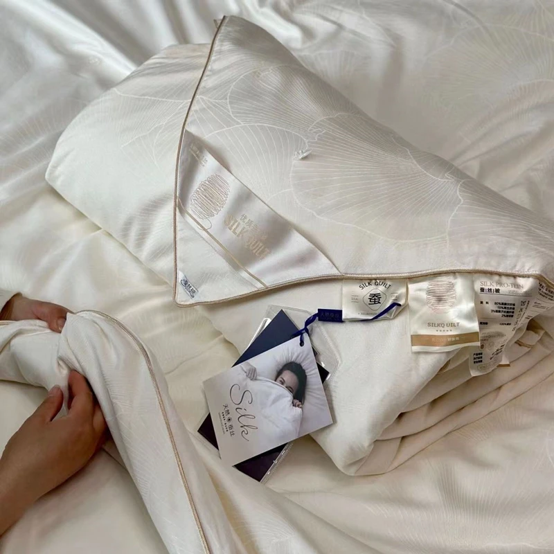 

Шелковое одеяло из лиоцеллового волокна Lyocell Silver Ion, двуспальное