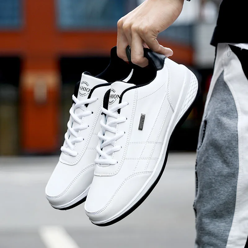 Men Running Sneakers White Large Size Casual Fashion Outdoor Sports Flat Bottom All-Match Trend Student Sports Training Shoes