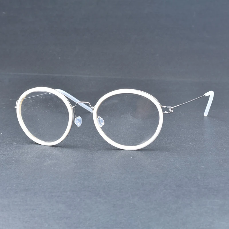 

2023 Fashion oval eyeglasses men Handmade Natural Buffalo Horn titanium Optical eyewear women reading personality Glasses Frame