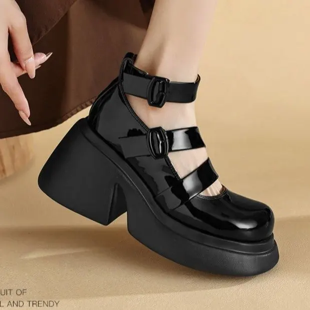 

Женские дизайнерские туфли на платформе, черные повседневные туфли мэри джейн на очень высоком квадратном каблуке, стиль «Лолита», 2023