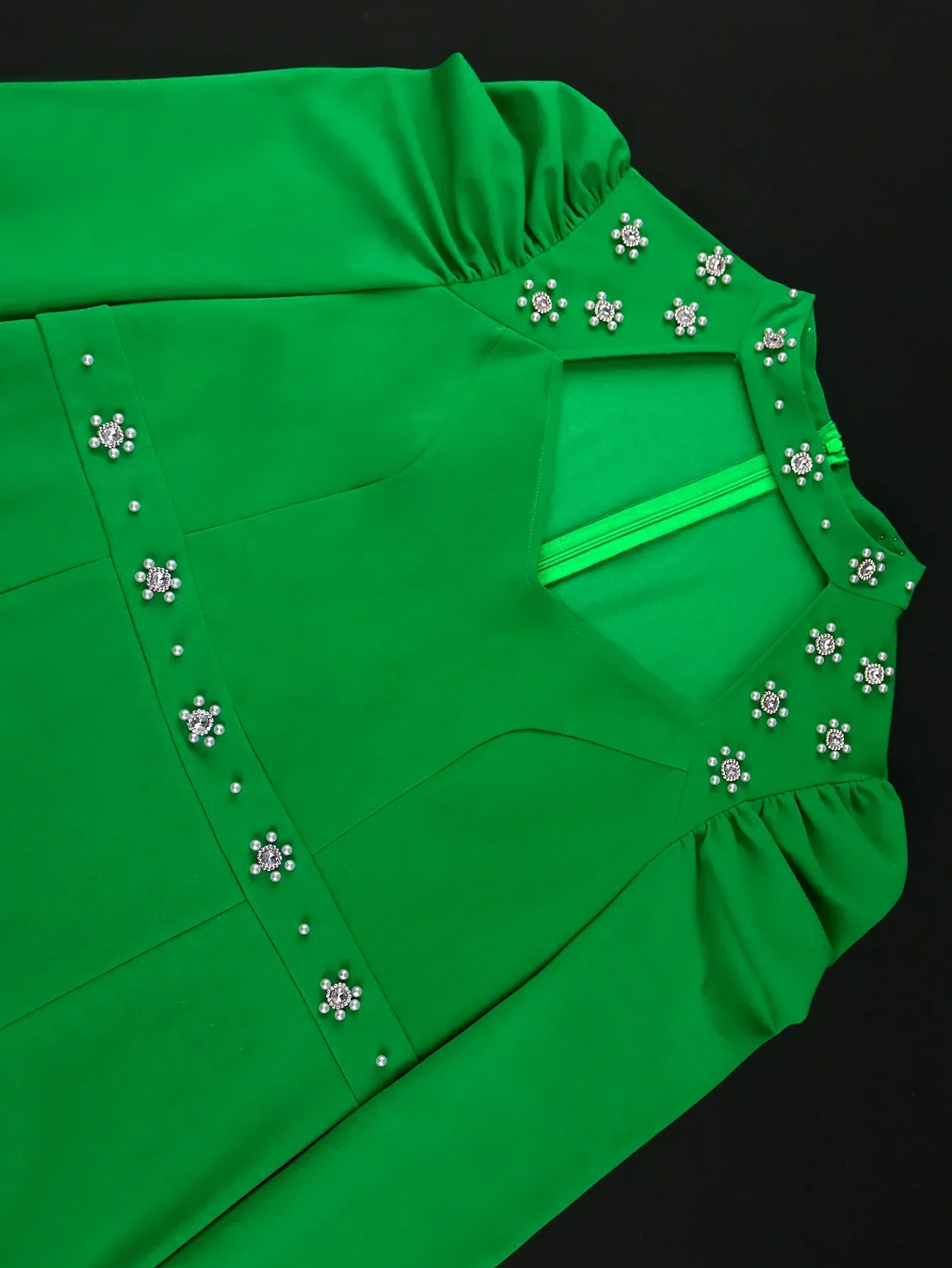 Роскошное вечернее платье ONTINVA размер плюс