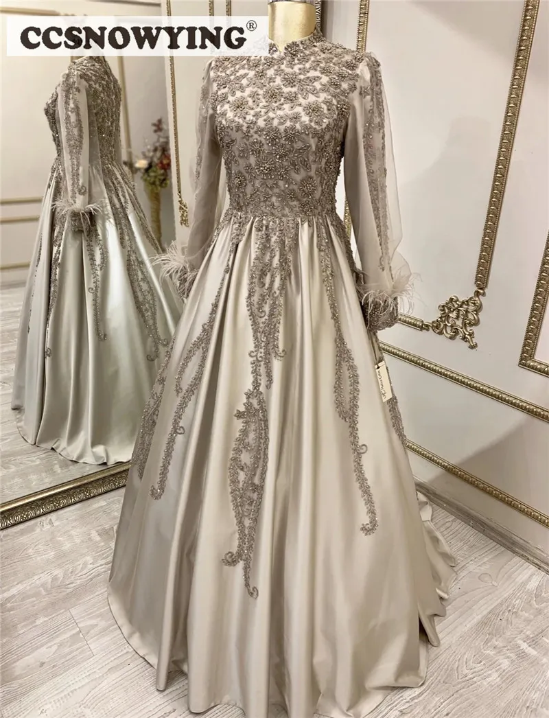 

Champagne Long Sleeve Arabic Dubai Evening Dress Satin Appliques Feather Muslim Prom Formal Party Gown A Line Robe De Soiree