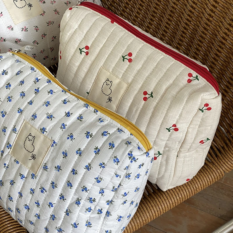 

Корейская косметичка для женщин, косметичка, портативная Сумочка для туалетных принадлежностей, женский красивый чехол, хлопковая Цветочн...