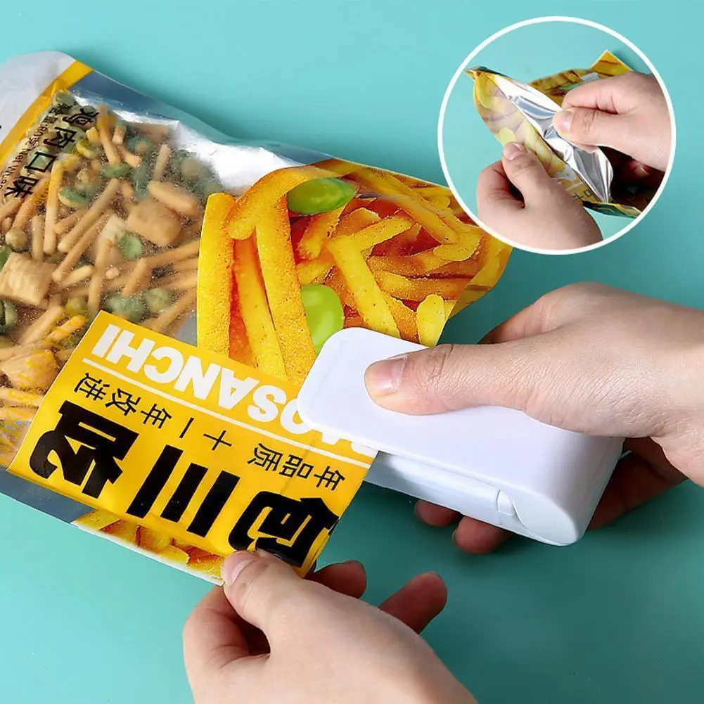 

New Mini Bag Sealer Food Package Sealing Bags Tool Thermal Portable Closure Sealer Plastic Bag Kitchen Heat Gadget Packing L7B0
