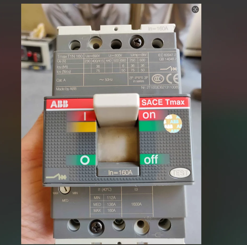 ABB литая Φ автоматический выключатель T1N 160 чехол 3p F FC Cu ID продукта: 1SDA050924R1