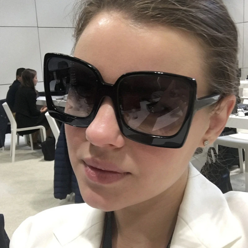 

Square Sunglasses Women Oversized Luxury Brand Fashion Flat Top Butterfly Sun Glasses One Piece Men Gafas Shade Mirror UV400