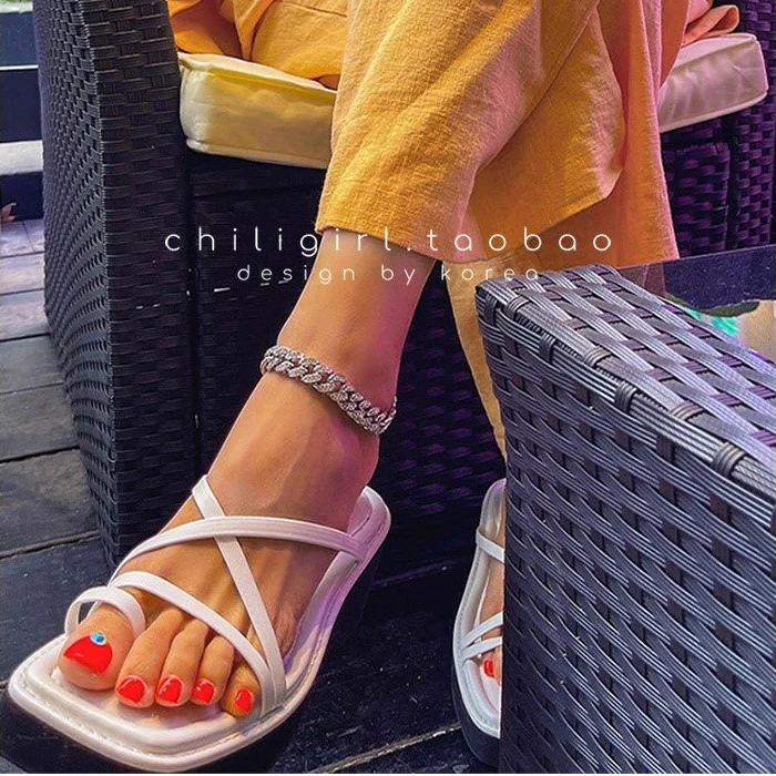 

DOGHC 2022 New Women's Sandals Low Heel Lace Up Sandals Back Strap Summer Shoes Gladiator Casual Sandals Narrow Strap
