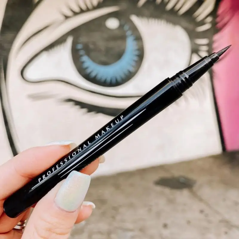 Long-lasting Strong Easy To Apply Makeup Quick-dry No Blooming Cosmetics