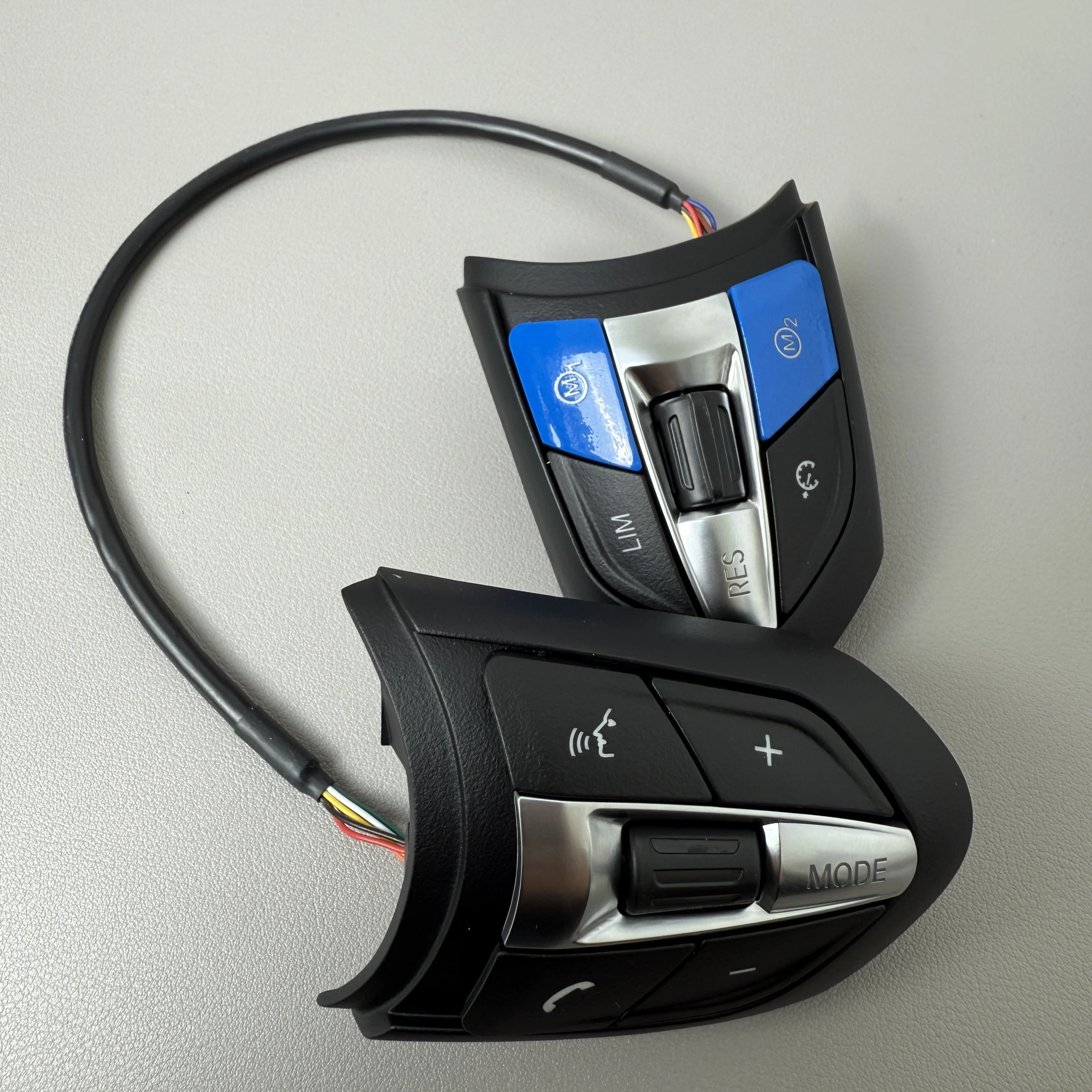 

Steering Wheel Buttons, Suitable For BMW F10 F20 F30 E70 E90 F32, 3 Series, 5 Series Universal, Steering Wheel Accessories