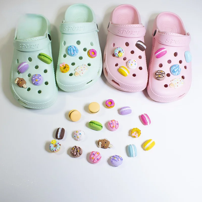 

8 PCS/lot Shoe Charms Decoration Buckle Pins Cartoon cute gourmet Macaron donuts JIBZ DIY Combiation for croc Friend Gift