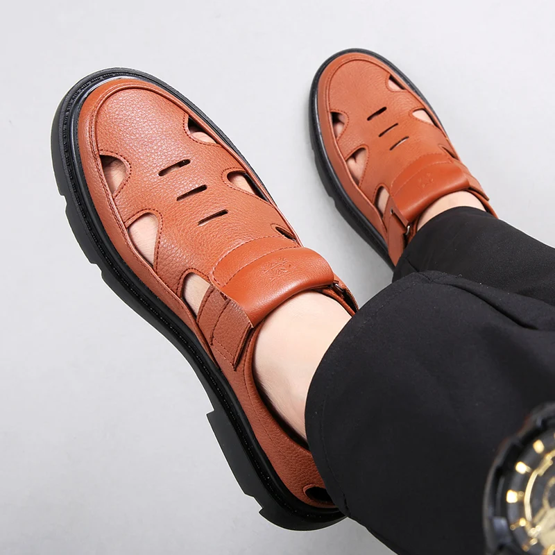 Лето 2023 мужская обувь из полой кожи повседневная черные коричневые повседневные