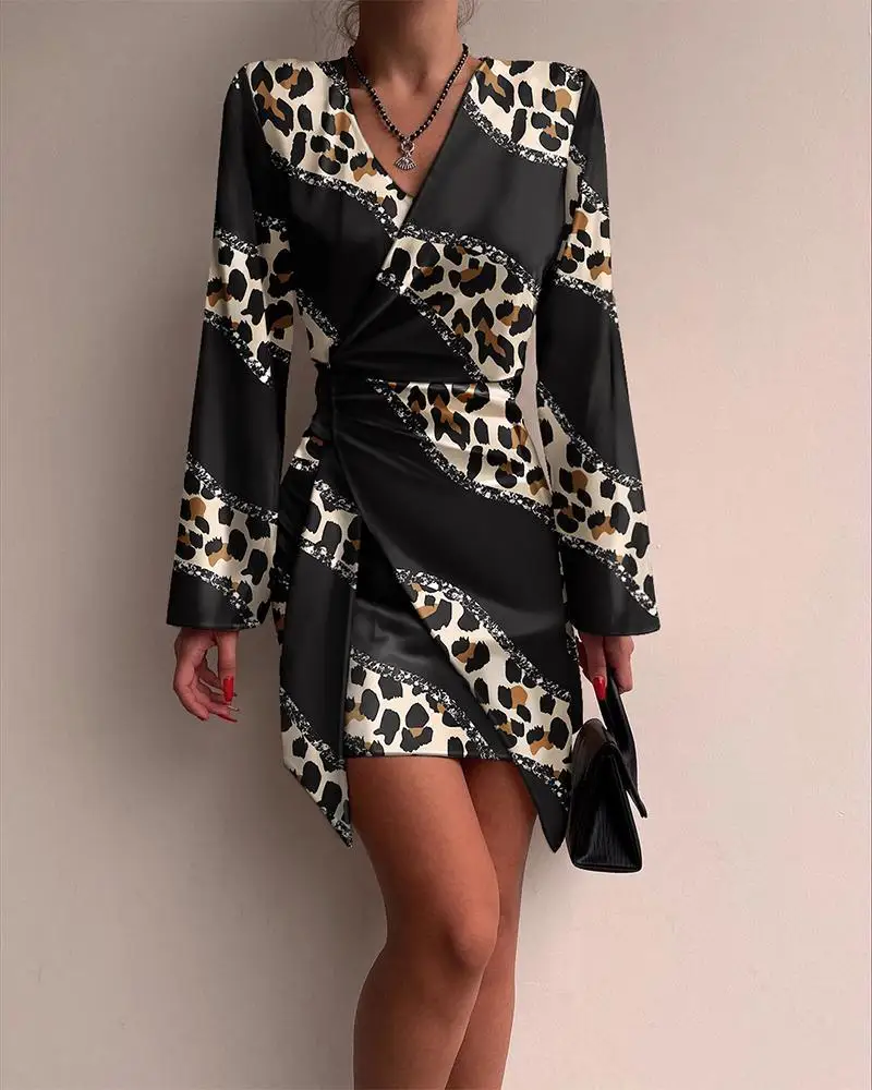 Women's Elegant Printed Mini Dress 2023 Spring and Summer Fashion Long Sleeve Party Dress Deep V-neck Slim Fit Sexy Dress