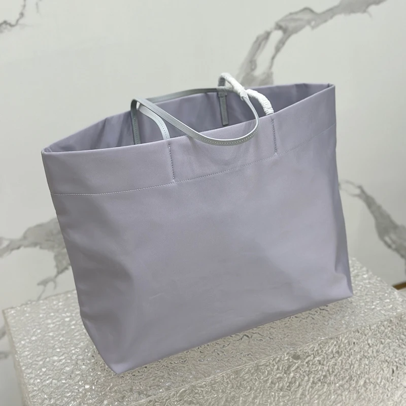 

Luxury Design Tote Bags Summer Casual Large Capacity Handbags New Fashion Beach Women Shoulder Simple Shopping Bag