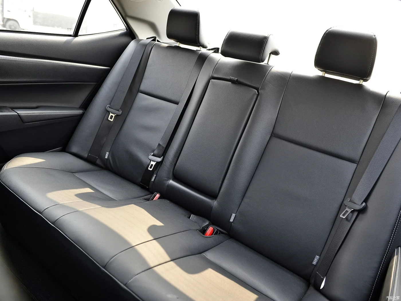 Чехлы из искусственной кожи на автомобильные сиденья для Toyota Corolla Sedan 2012 2013 2014 2016