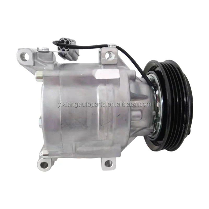Фото Компрессор кондиционера для автомобиля Toyota Yaris, артикулы 247300-3030, 883205-2010, 88320-52040, 88310-52351, 88320-52400, в наличии. №3