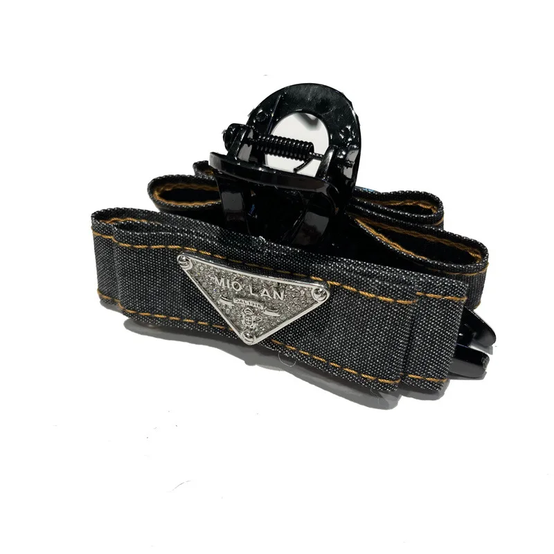 

Autumn Black Hairpin Women's Head Wrap Hair Clamping Shark Clip Headwear in Summer