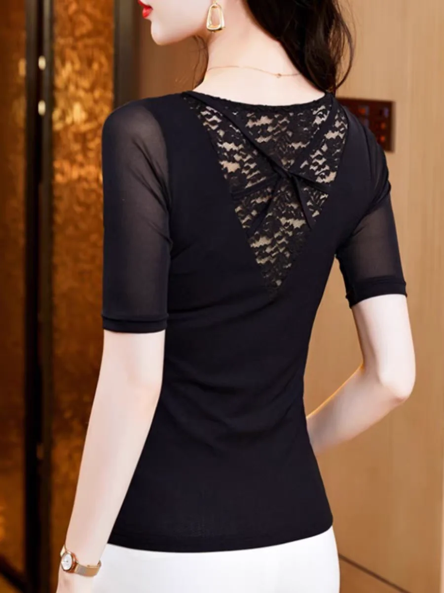 Летняя облегающая футболка Женская Сетчатая с коротким рукавом черная V-образным