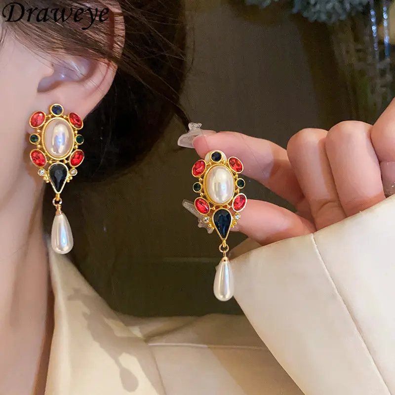 

Draweye Jewelry for Women Contrast Color Vintage Water Drop Earrings Korean Fashion Pearls Elegant Pendientes Mujer Sweet