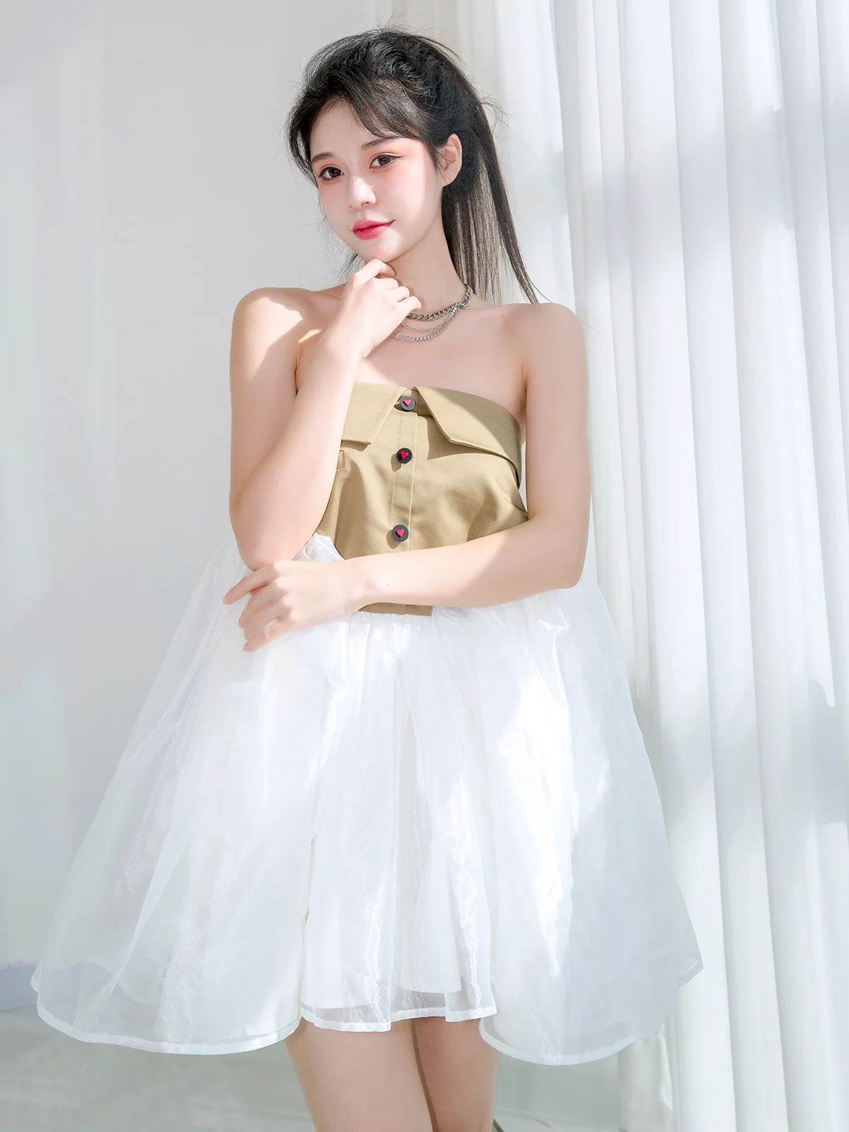 

2023 spring and summer women's clothing fashion new Off-the-Shoulder Tube Top Dress 0511