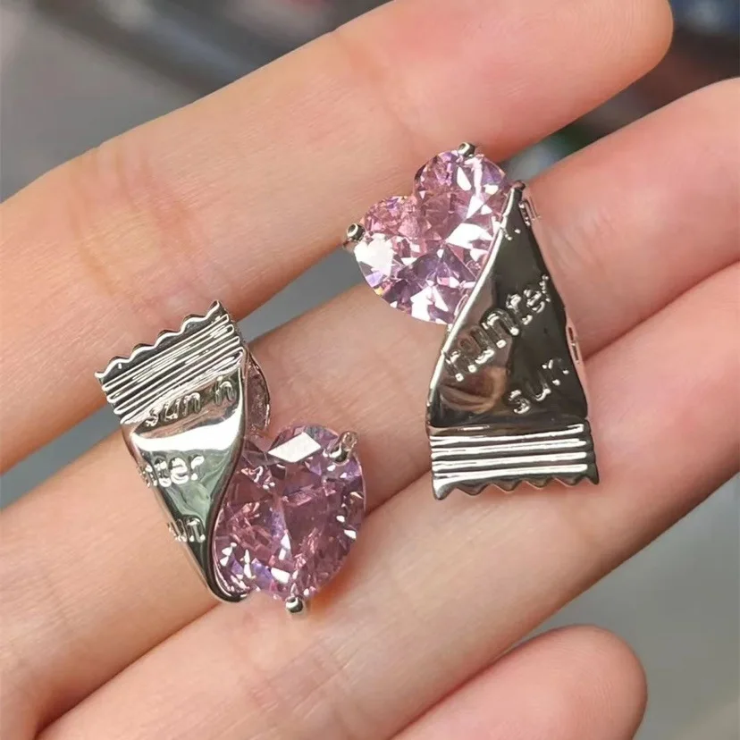

Pink Love Heart Earrings Women Ins Sweet Cool Hot Girls Sweet Heart Candy Paper Earrings Jewelry