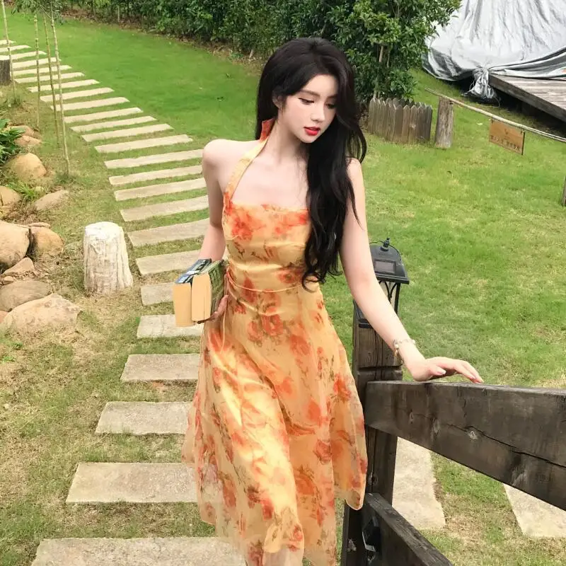 

New Temperament Floral Fairy Holiday Spaghetti Strap Dress Women French Vintage Chiffon Mid-length Backless Oil Painting Dress