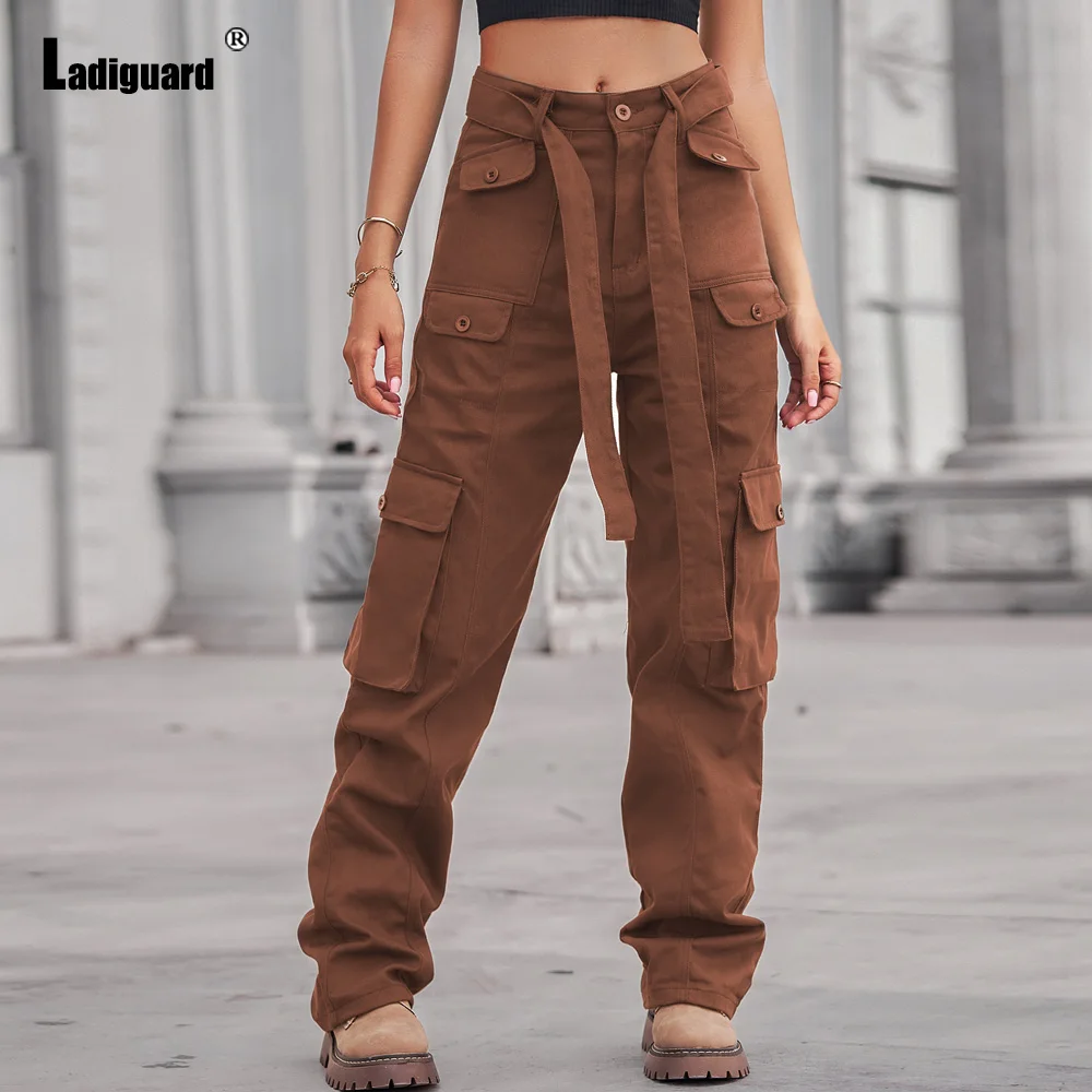 Рисунок 5 - 2023 европейские модные джинсы-карго