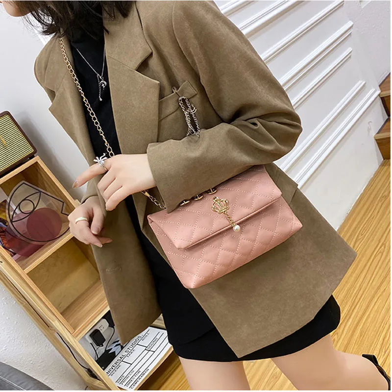 

2022 Ladies Embroidered Handbag Simple and Generous Shoulder Bag PU Material Pink/Black/White