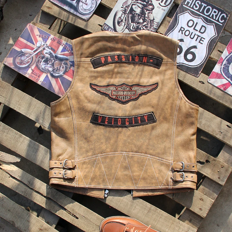 Жилет мужской из натуральной воловьей кожи приталенный Байкерский жилет без