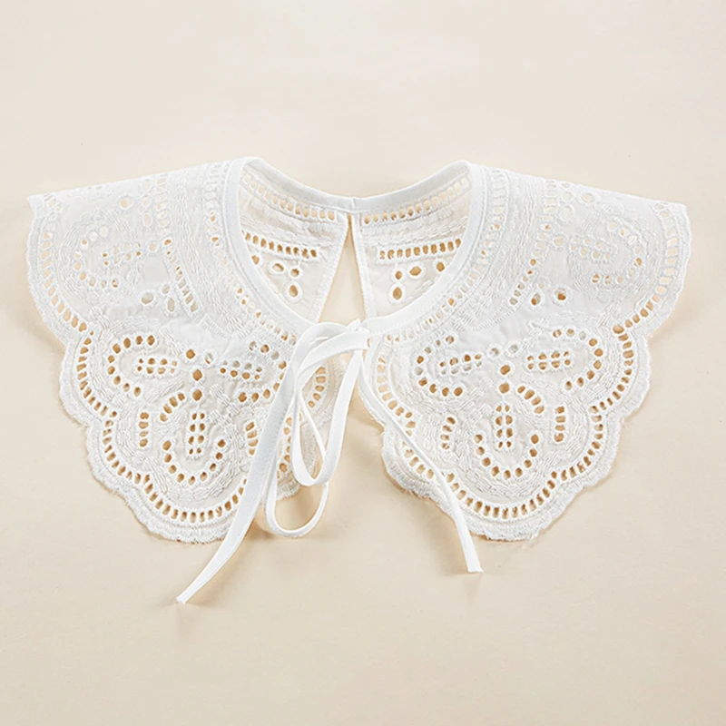 

Women Hollow Out Dragonfly White False Collar Jacquard Shawl Necklace Capelet