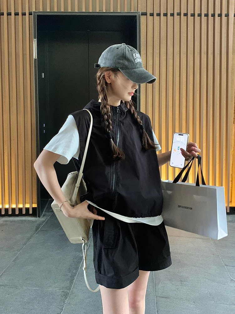 Black Fashion Set Women Summer 2024 New Cargo Vest All-Match Short sleeve High waist shorts Slimming Three-Piece