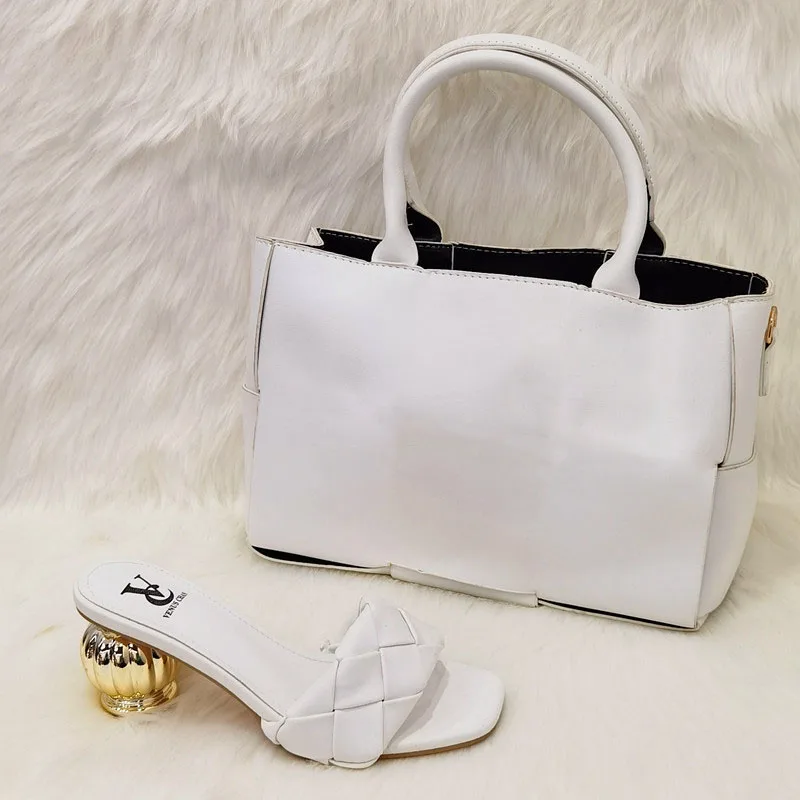 

African New Arrival Special Narrow Band and White Style Italian Design Ladies Shoe and Bag Set