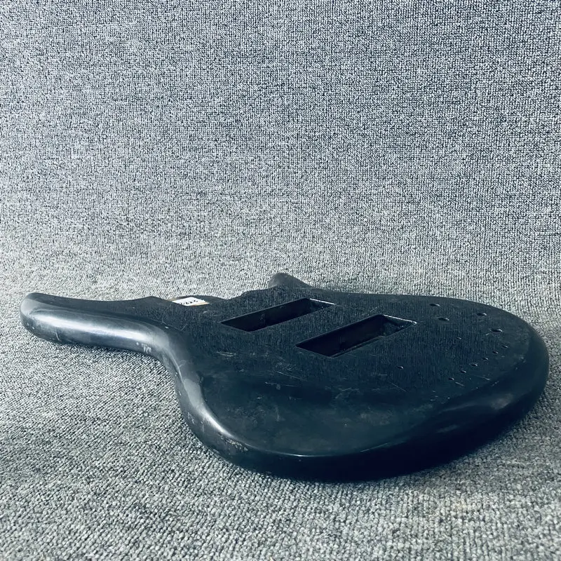 HB823 черный цвет активный электрический бас в массиве древесины с трещинами для