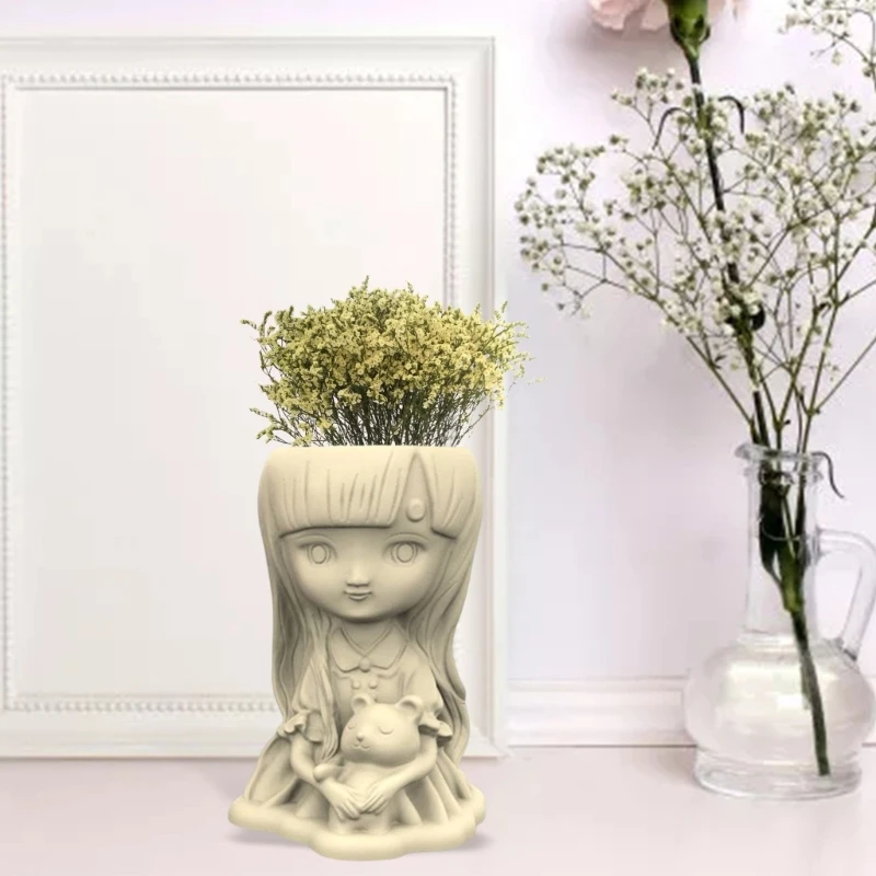 

Силиконовая форма с изображением девушки и медведя