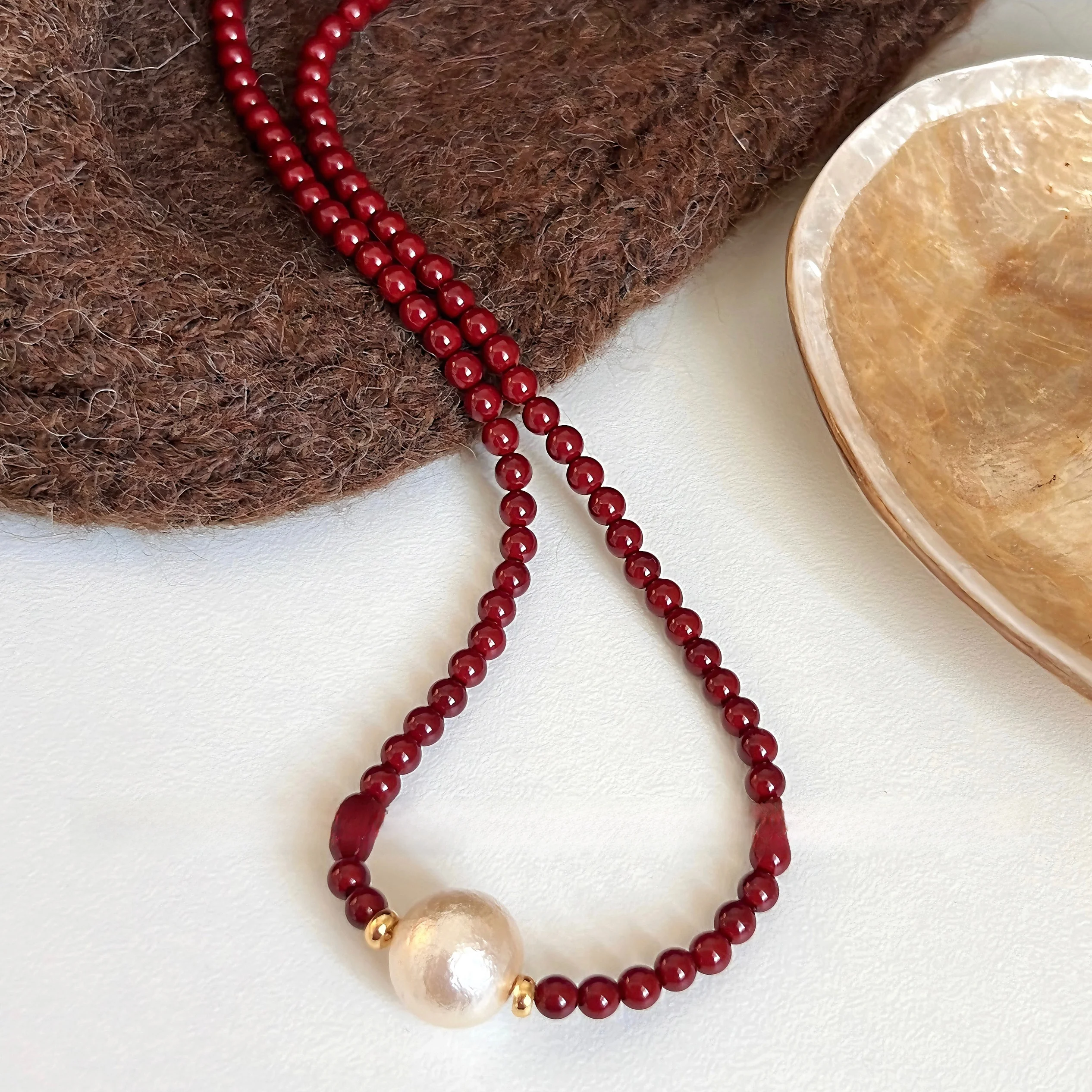 एक Wan Ретро Белый Ангора Красное Ожерелье Из Бисера Осенне-Зимнее Жемчужное