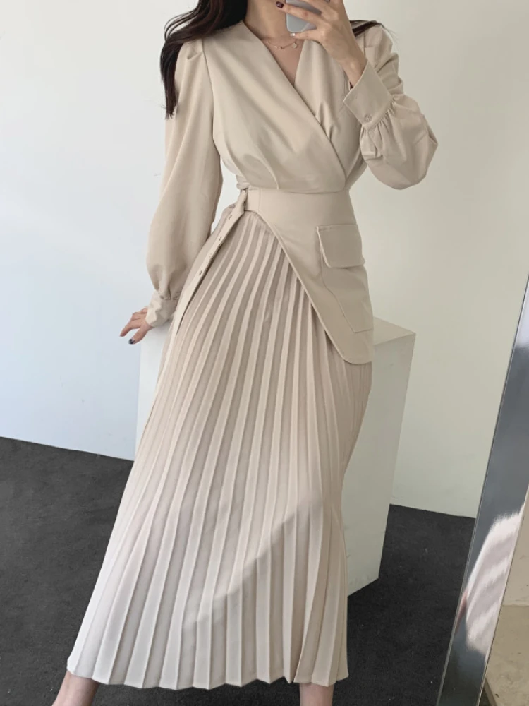 

Женское однотонное платье с V-образным вырезом, длинным рукавом и поясом