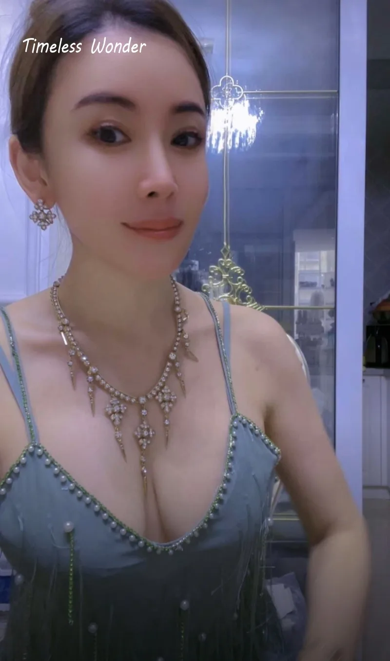 Вневременное чудесное ретро-цирконовое гео-колье с шипами и паве серьги-гвоздики