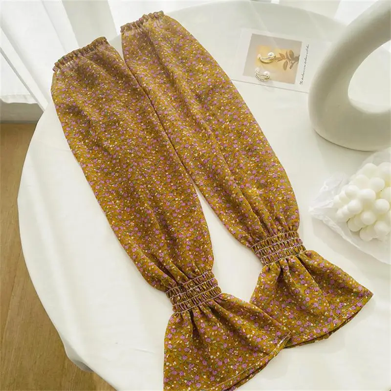 Sleeve Soft And Skin Friendly One Size Fits All Mittens Comfortable And Flexible Fit Newly Upgraded Fabric Travel Armguard