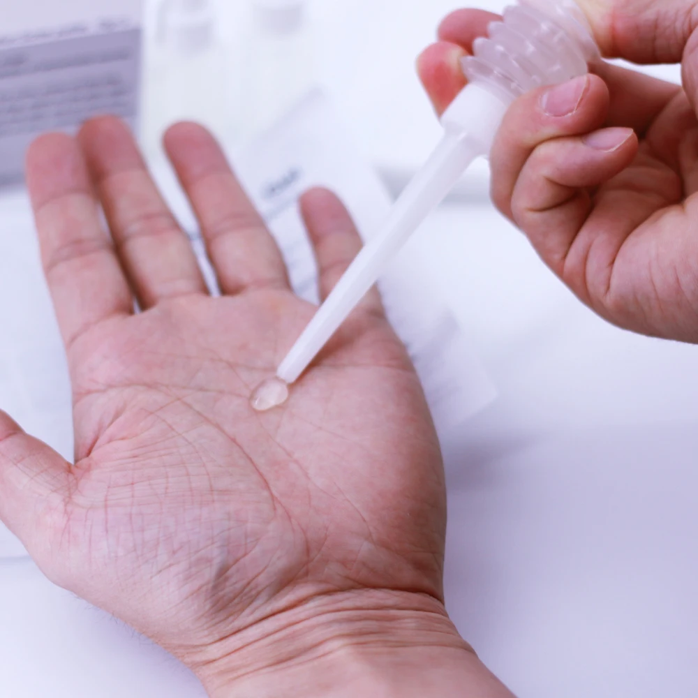 Геморройный крем для лечения и мазь для трещин с быстрым облегчением и целебной формулой.