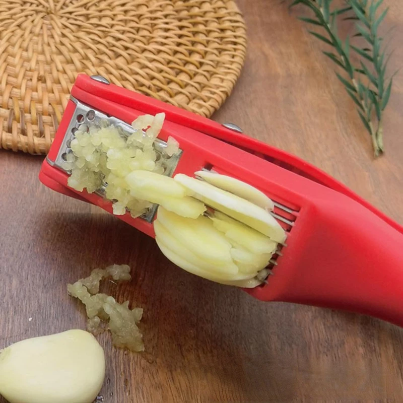 

Kitchen 2 in 1 Garlic Press Mincer Manual Garlic Crusher Squeezer Garlic Chopper Slicer Vegetable Tools