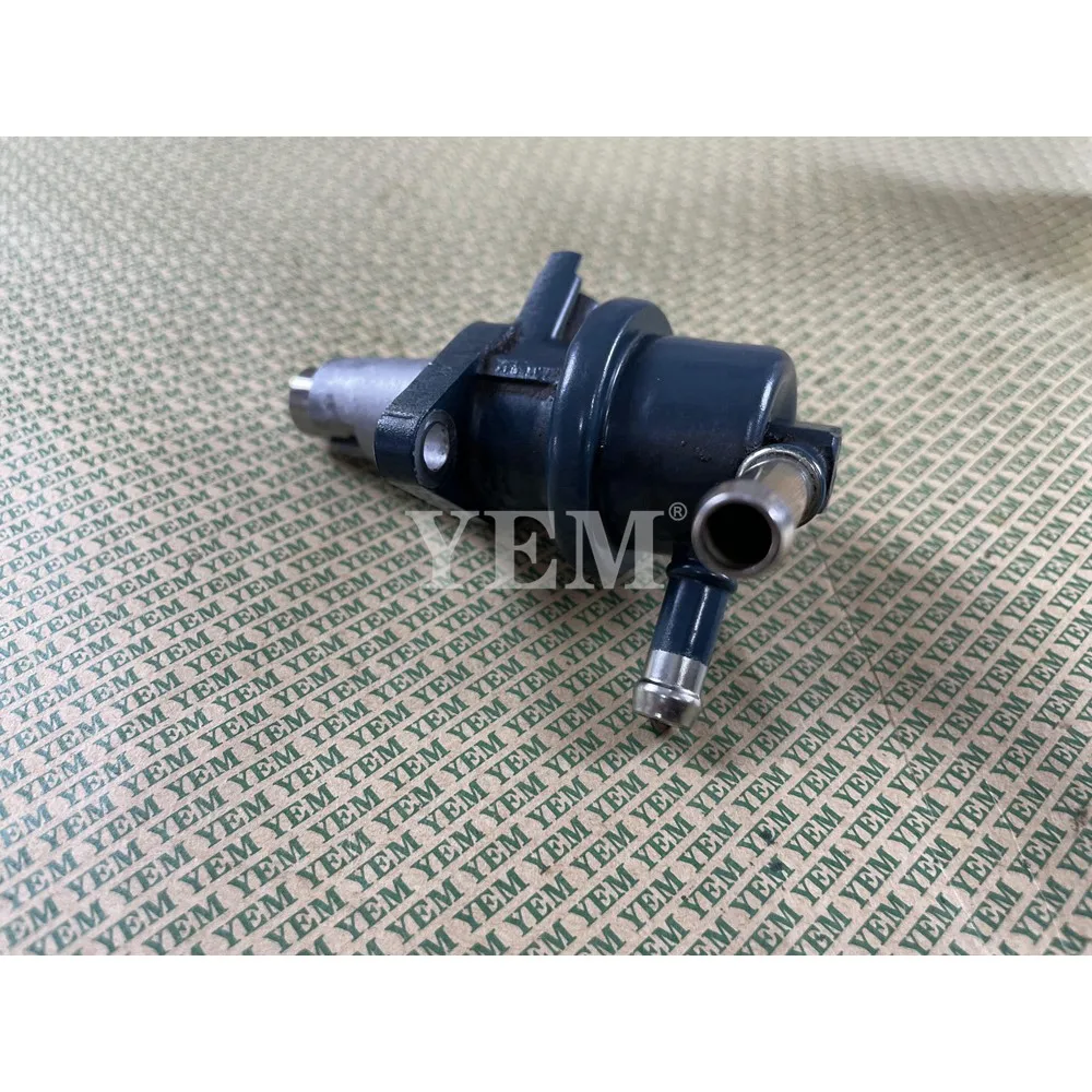 Топливный насос D1803 17121-52030 для дизельного двигателя Kubota