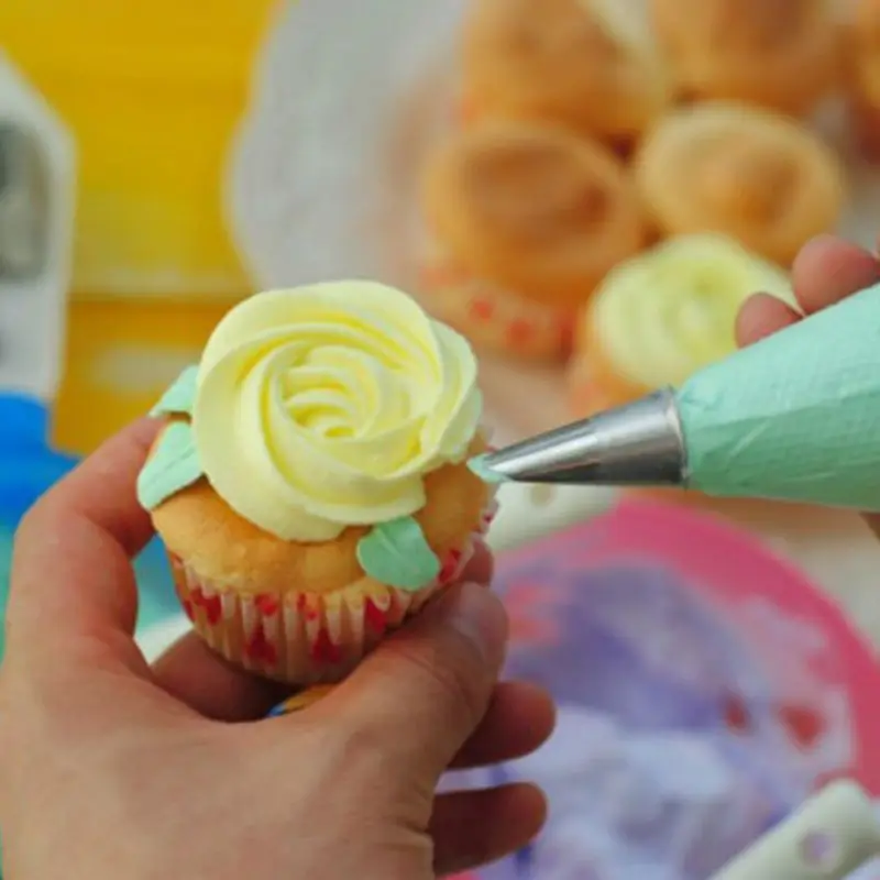 Смешивание кремовых бобов искусственное украшение для выпечки кексов масла