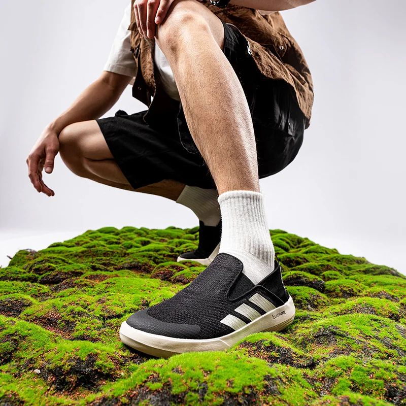Фото Водные кроссовки Adidas JI3502 Slip On с дышащей сеткой, тканью Climacool и подошвой из ЭВА, быстросохнущие, для активного отдыха на природе №1