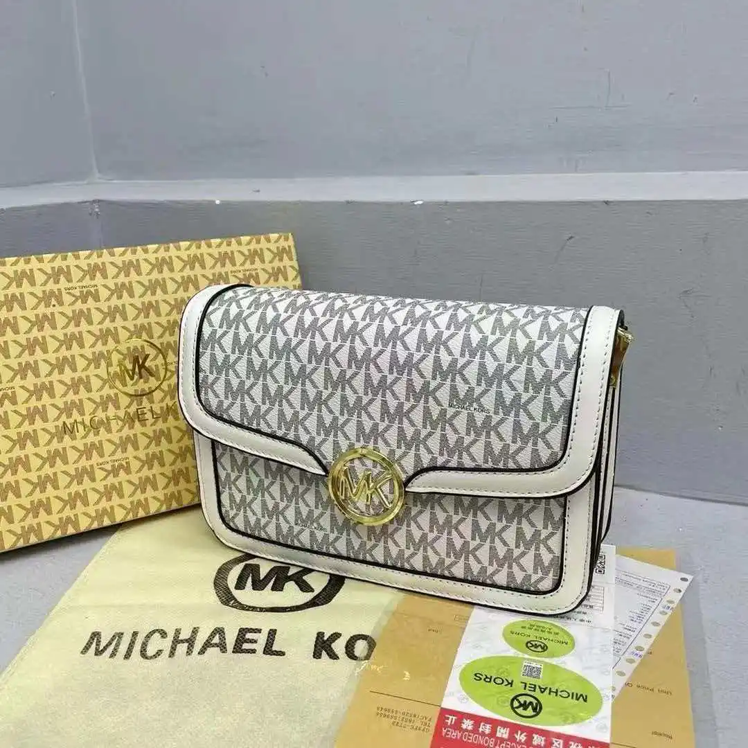 Фото Женская сумка через плечо Michael Kors Jet Set Travel Print, классическая популярная женская сумка через плечо в стиле ретро, изготовленная из высококачественных материалов. №4