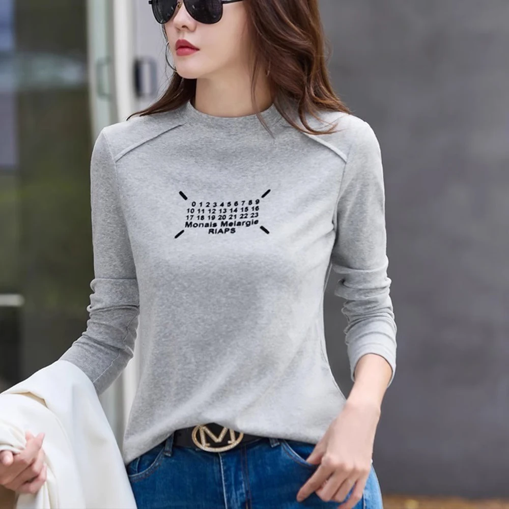 Женская футболка с длинным рукавом и круглым вырезом