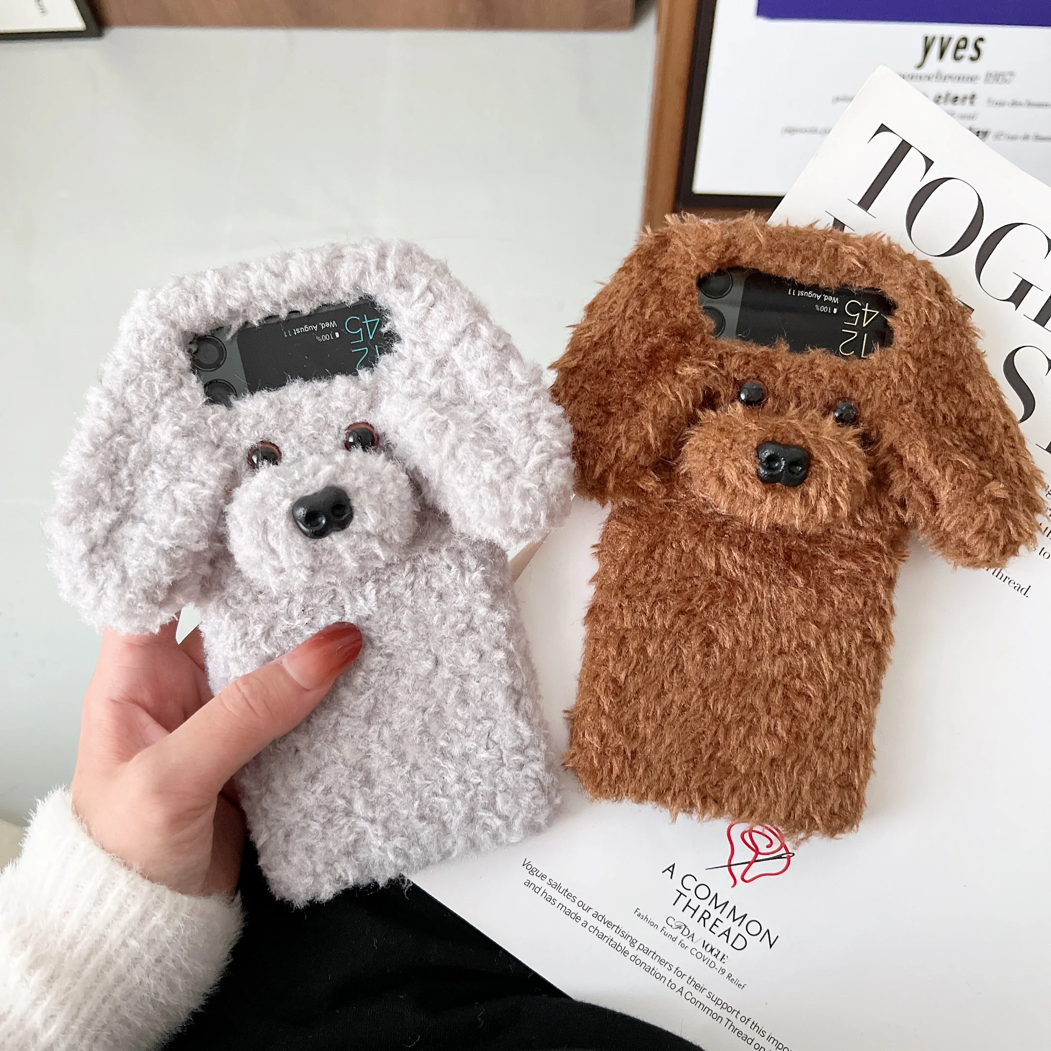 

Cute Warm Winter Plush Fur Phone Cover for Samsung Galaxy Z Flip 4 3 2 1 Coque Dog Pattern Case Shockproof Slim Fit Back Cover
