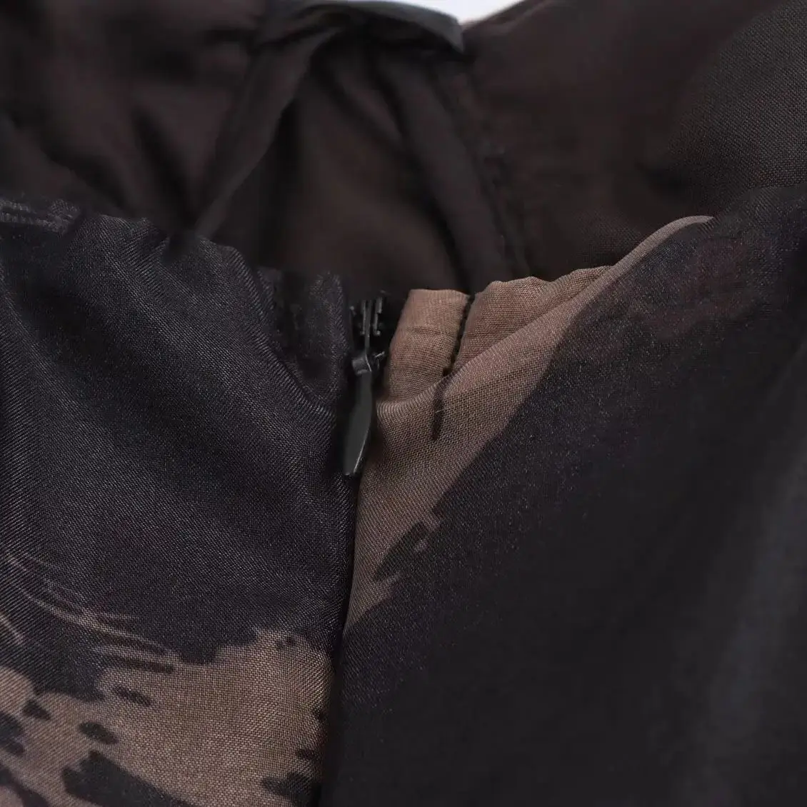 2024 Черное платье принцессы из органзы с цветочным принтом в стиле ретро женское